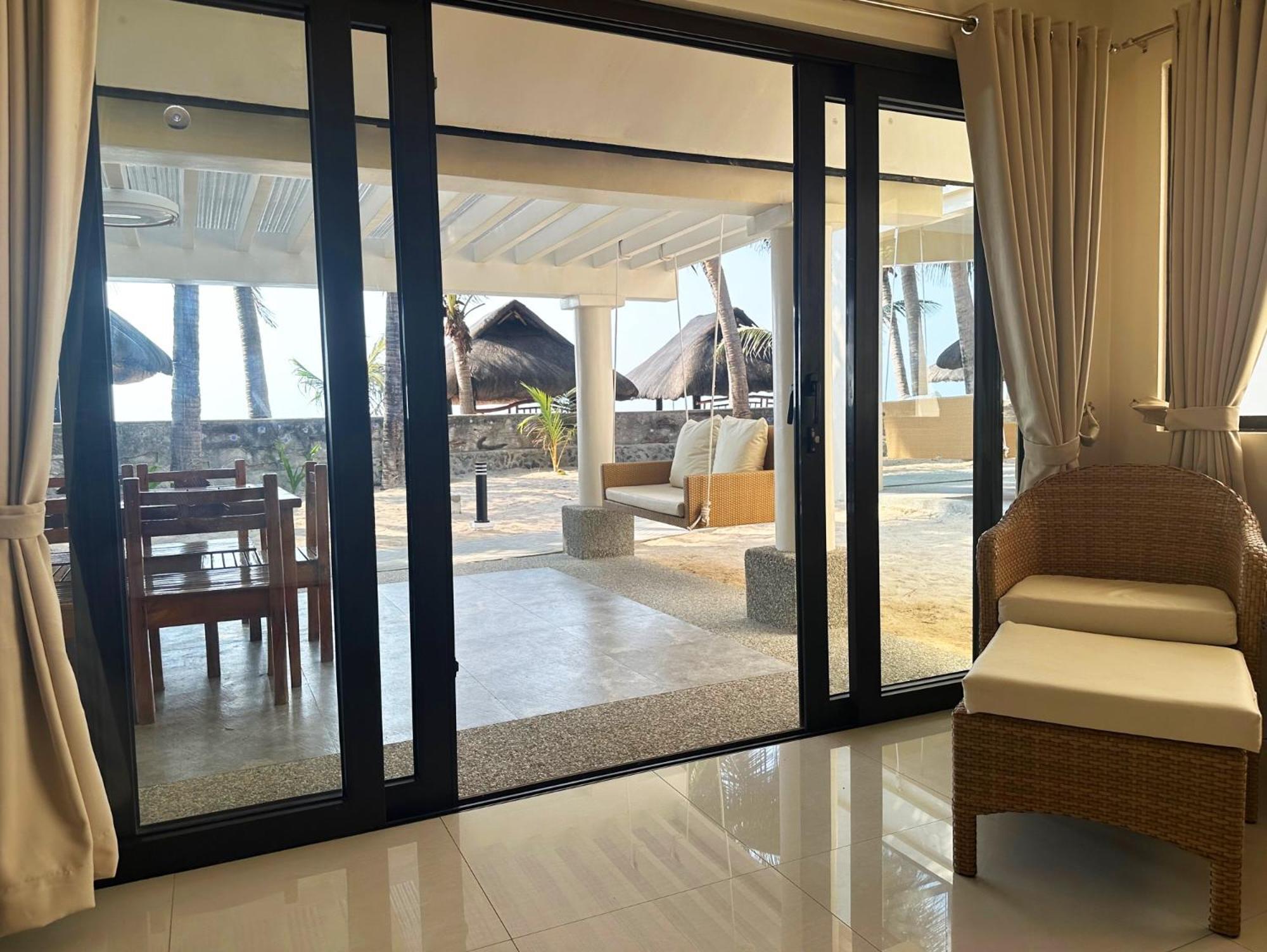 Puerto Del Sol Beach Resort And Hotel Club Bolinao Pangasinan Buitenkant foto
