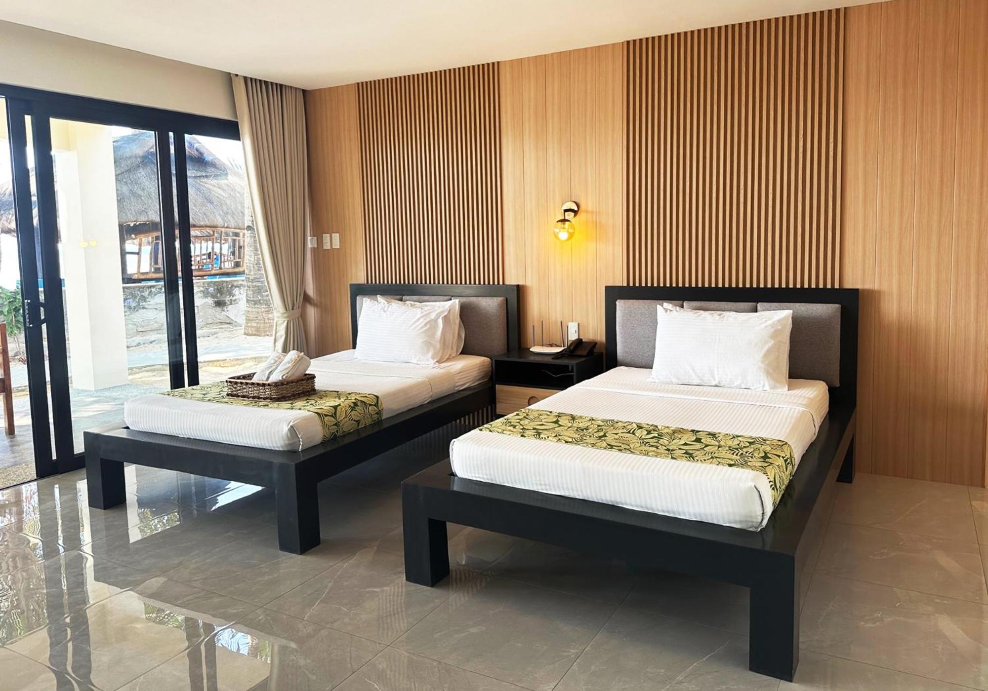 Puerto Del Sol Beach Resort And Hotel Club Bolinao Pangasinan Buitenkant foto
