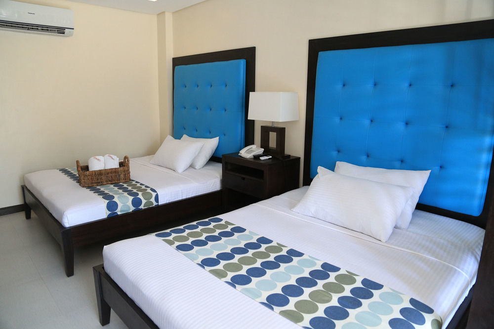Puerto Del Sol Beach Resort And Hotel Club Bolinao Pangasinan Buitenkant foto
