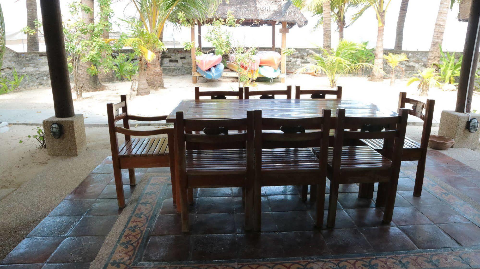 Puerto Del Sol Beach Resort And Hotel Club Bolinao Pangasinan Buitenkant foto