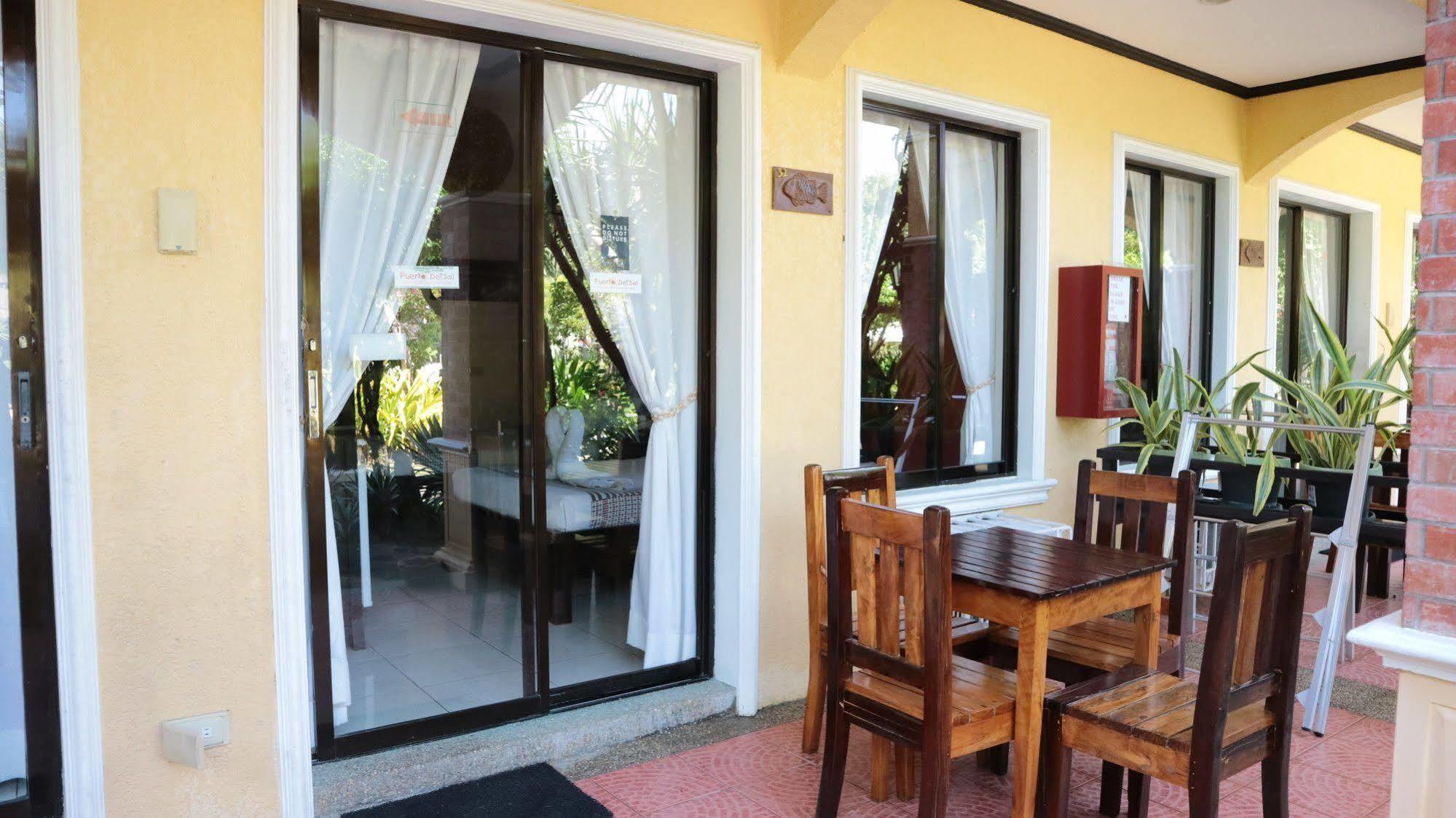 Puerto Del Sol Beach Resort And Hotel Club Bolinao Pangasinan Buitenkant foto