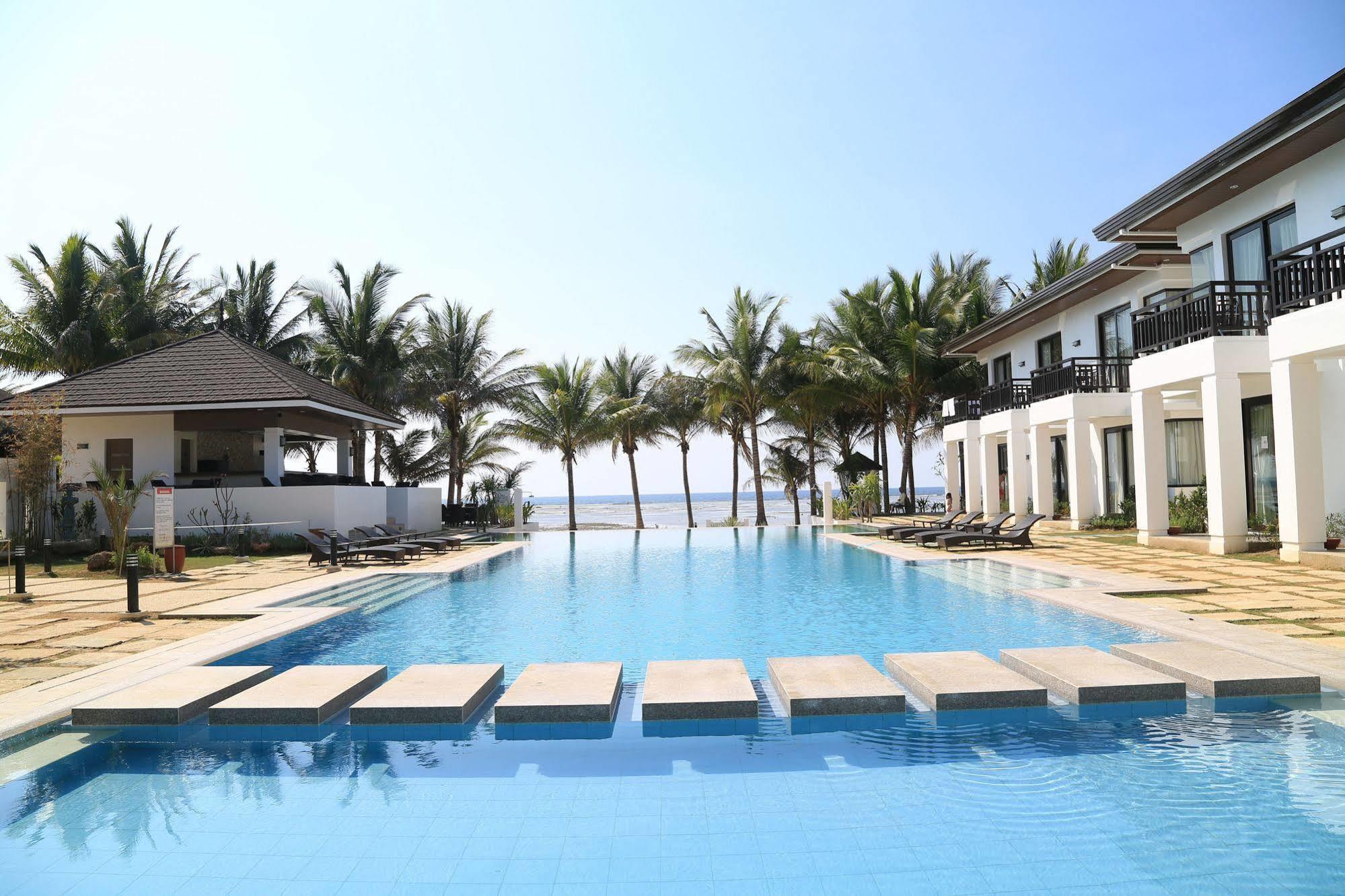 Puerto Del Sol Beach Resort And Hotel Club Bolinao Pangasinan Buitenkant foto
