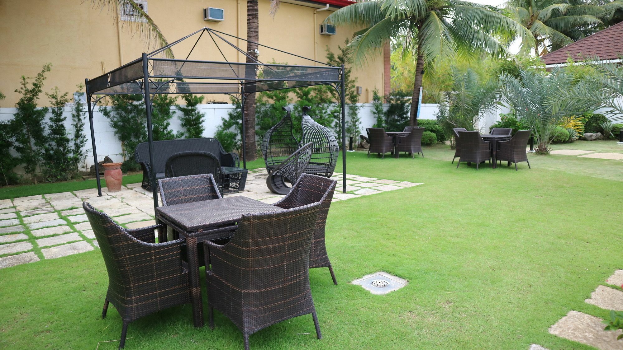 Puerto Del Sol Beach Resort And Hotel Club Bolinao Pangasinan Buitenkant foto